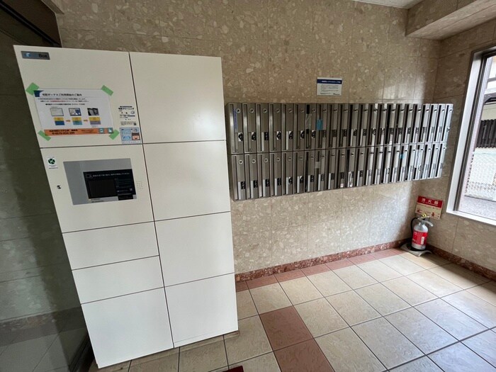 物件外観写真4　(建物設備)