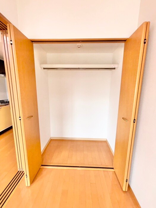 物件内観写真11　(収納)