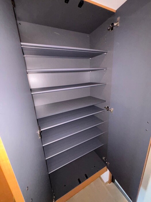 物件内観写真18　(靴箱)