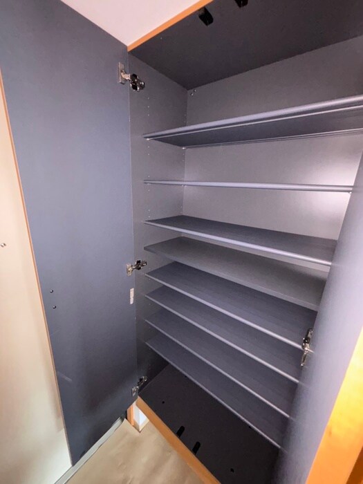 物件内観写真18　(靴箱)