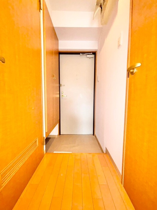 物件内観写真19　(廊下)