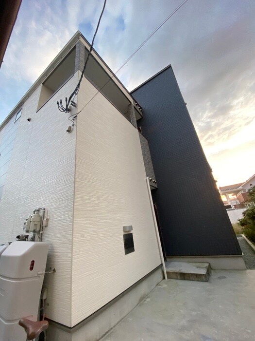 物件外観写真3　(外観写真)