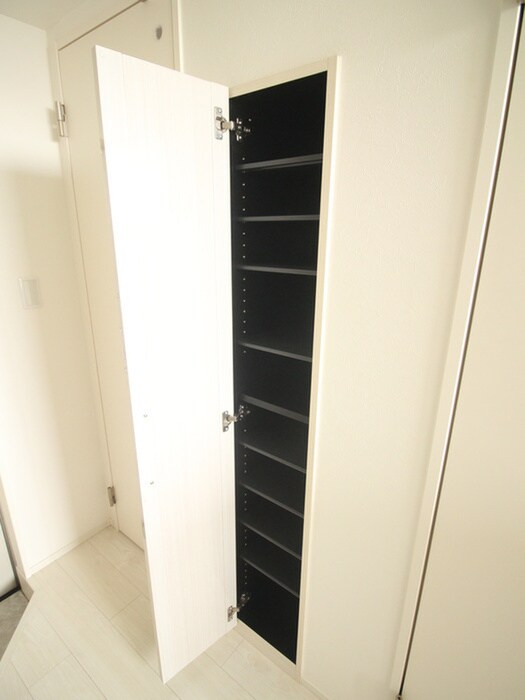 物件内観写真16　(靴箱)