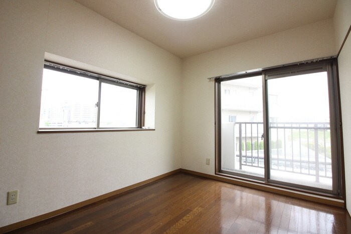 物件内観写真17　(居室)