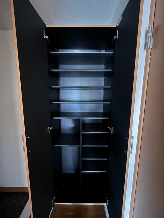 物件内観写真15　(靴箱)