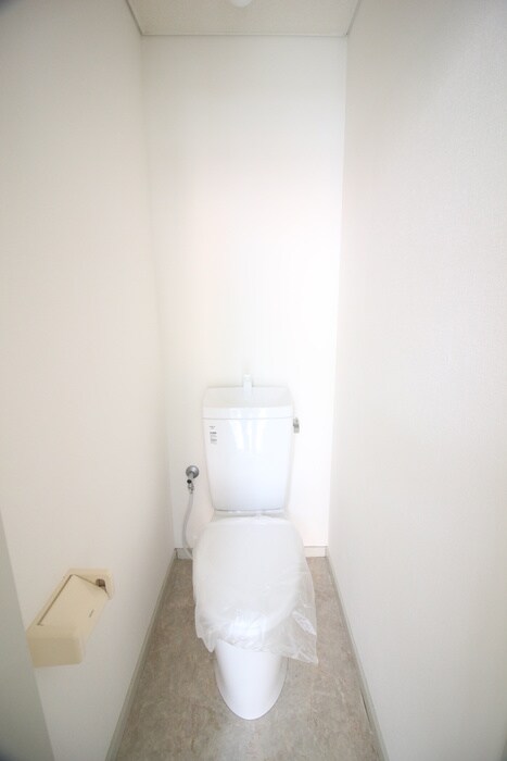 物件内観写真12　(トイレ)