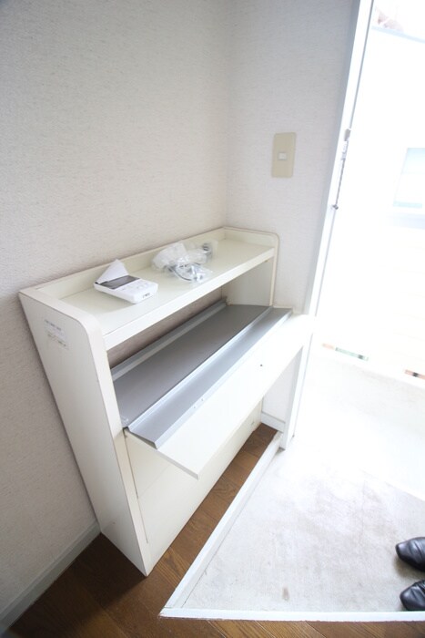 物件内観写真13　(靴箱)