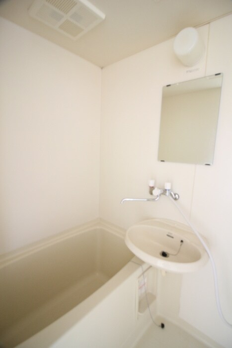 物件内観写真16　(バス／シャワールーム等)