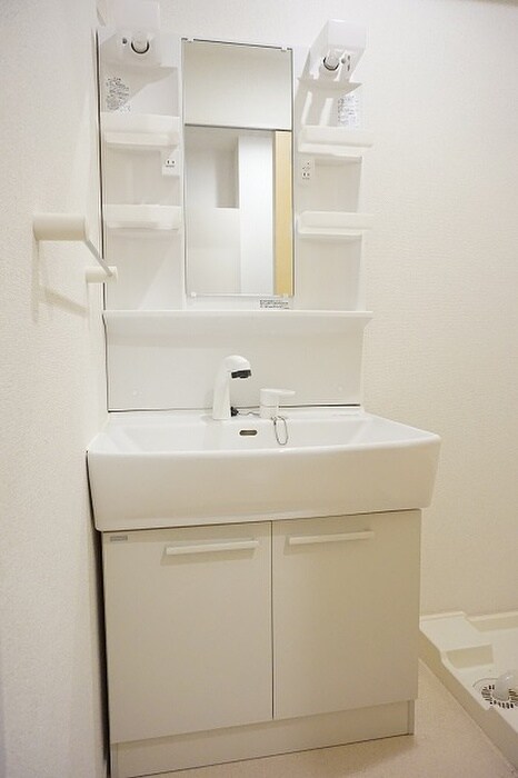 物件内観写真11　(洗面)