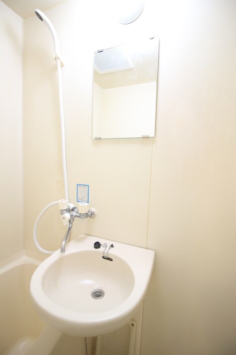 物件内観写真11　(洗面)