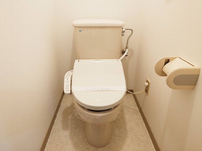 物件内観写真13　(トイレ)