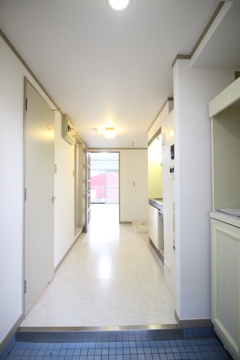 物件内観写真19　(廊下)