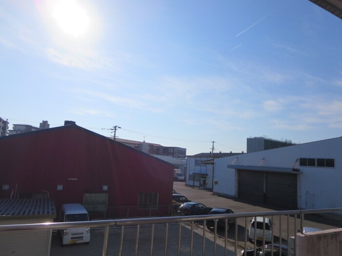 物件内観写真22　(室内からの展望)