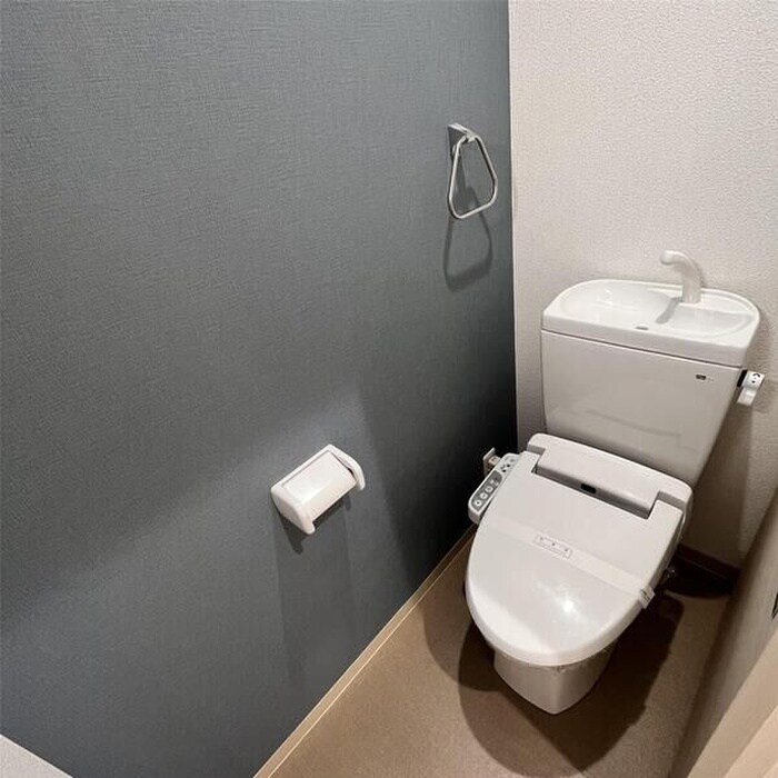 物件内観写真12　(トイレ)