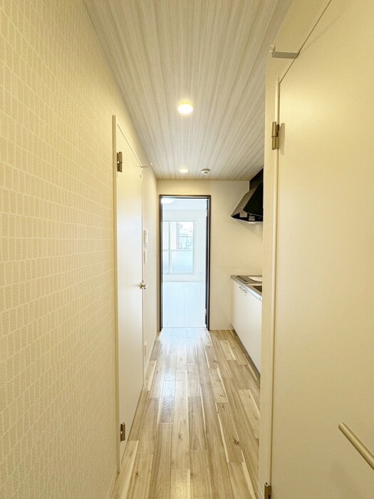 物件内観写真15　(廊下)