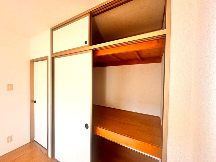 物件内観写真11　(収納)