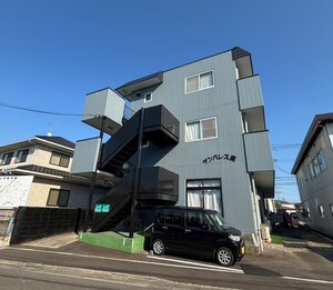 サンパレス庚外観写真