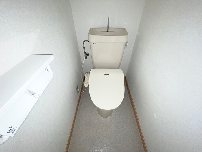 物件内観写真10　(トイレ)