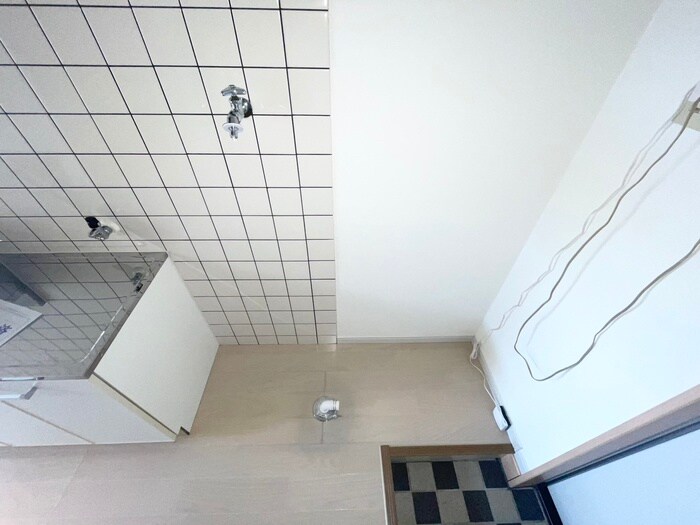 物件内観写真11　(洗濯機置場)