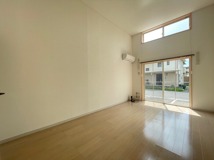 物件内観写真20　(居室)