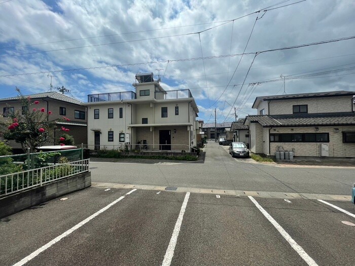 物件内観写真21　(室内からの展望)