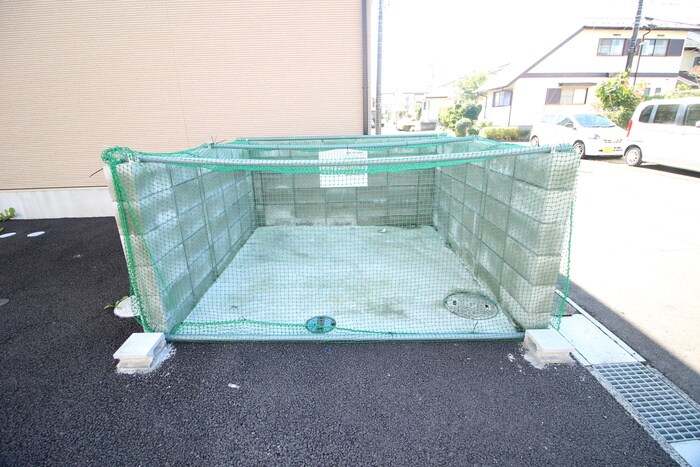 物件外観写真3　(周辺環境)