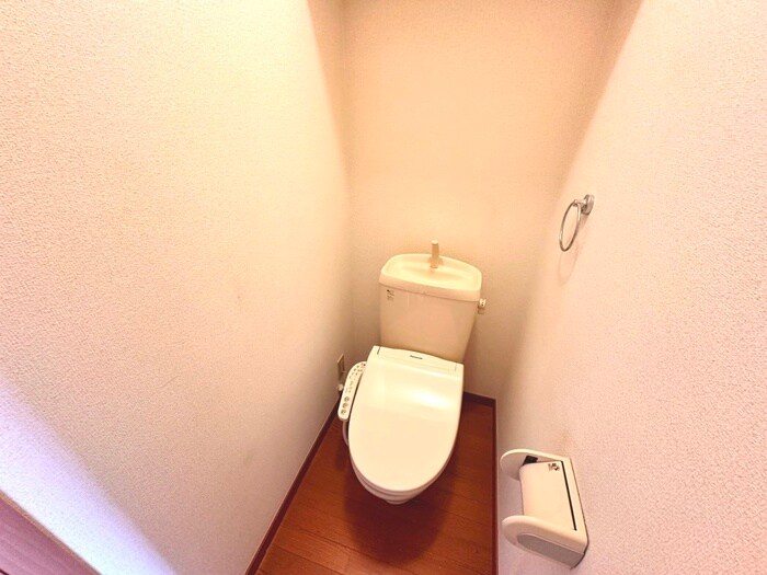 物件内観写真15　(トイレ)