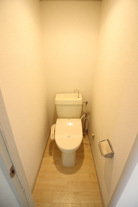 物件内観写真10　(トイレ)