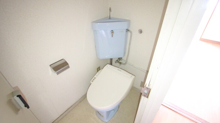 物件内観写真12　(トイレ)