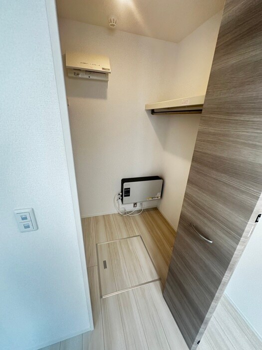 物件内観写真7　(収納)