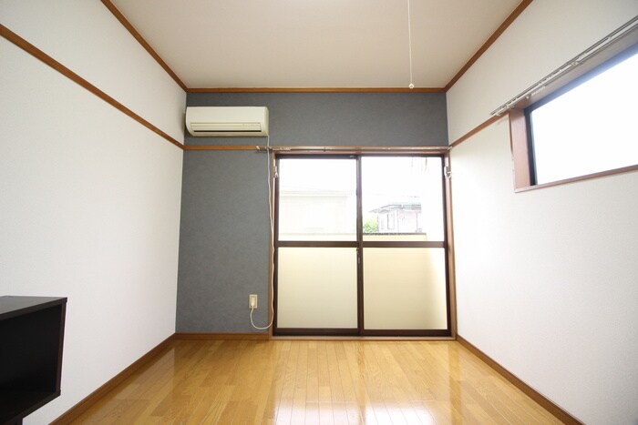 物件内観写真13　(居室)