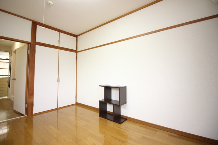 物件内観写真15　(居室)