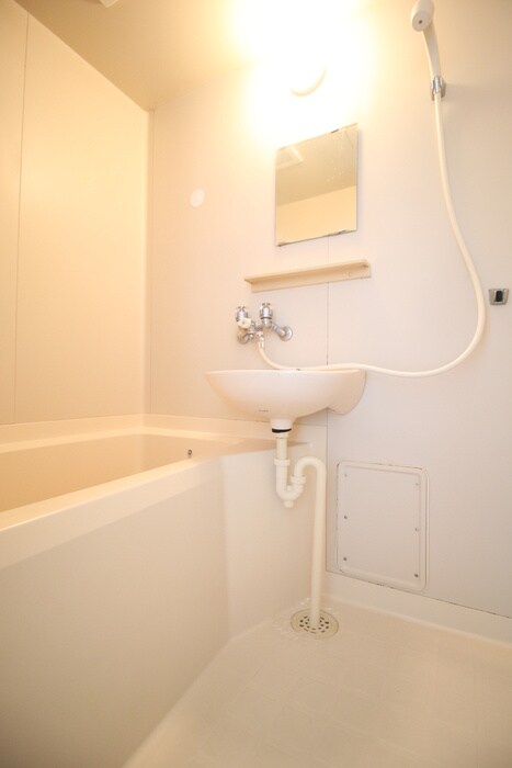 物件内観写真13　(バス／シャワールーム等)