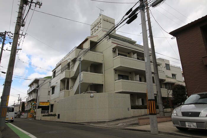 朝日プラザ北七番町（303）の物件外観写真