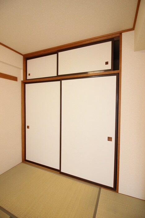 物件内観写真16　(収納)