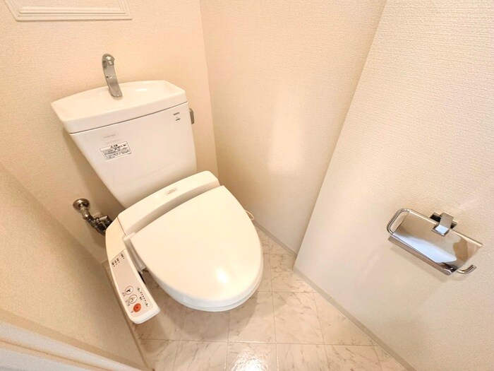 物件内観写真15　(トイレ)