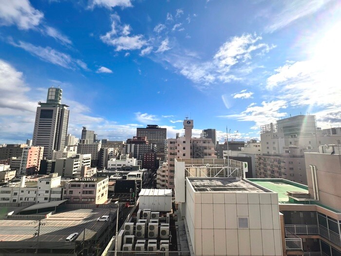 物件内観写真22　(室内からの展望)