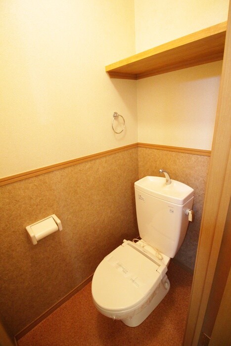 物件内観写真13　(トイレ)