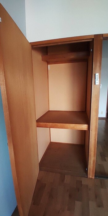 物件内観写真17　(収納)