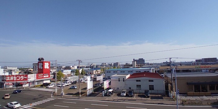 物件内観写真19　(室内からの展望)