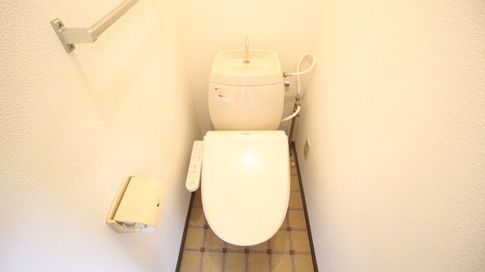 物件内観写真11　(トイレ)