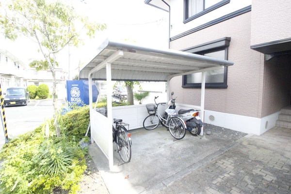 駐輪場