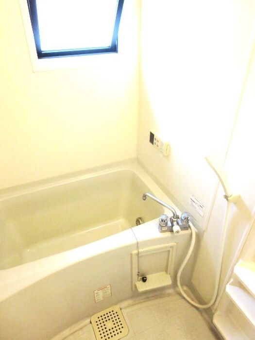 物件内観写真10　(バス／シャワールーム等)