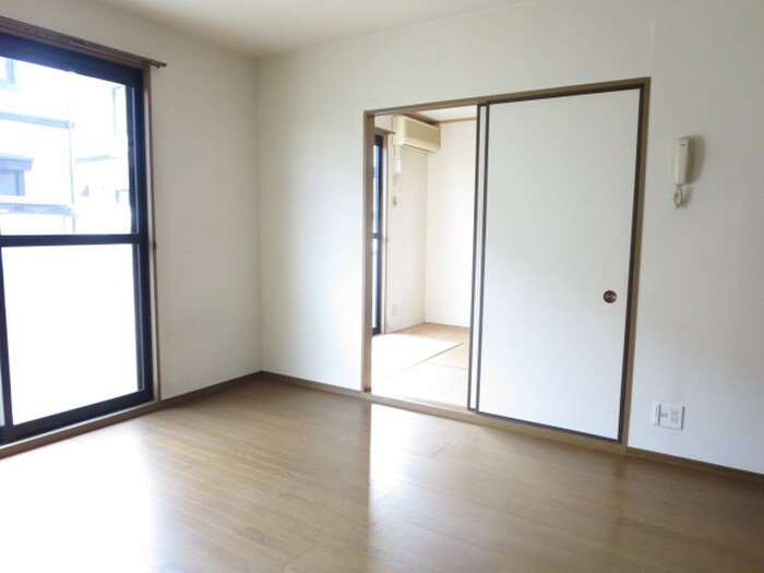 物件内観写真15　(居室)