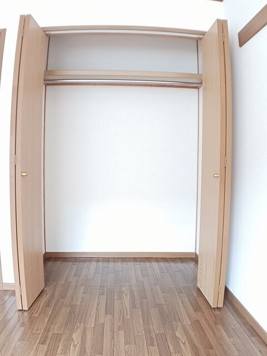 物件内観写真10　(収納)