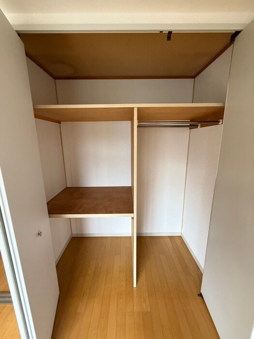 物件内観写真9　(収納)