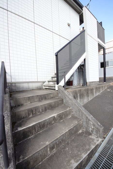 物件外観写真6　(外観写真)