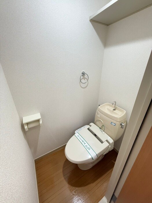 物件内観写真13　(トイレ)