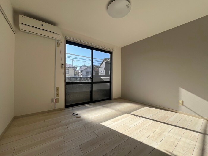 物件内観写真18　(居室)