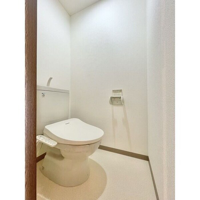 物件内観写真10　(トイレ)